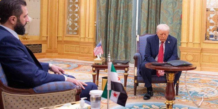 رفع العقوبات الأميركية عن سوريا… نهاية حقبة أم بداية تسوية جديدة؟