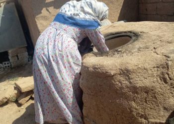  التنور عبق الماضي وإرث تحافظ عليه الأمهات