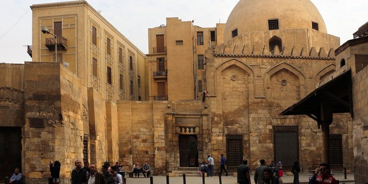 المدرسة الصالحيّة… أطلال باقية تصارع الزمن