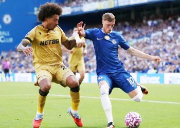 تشيلسي يبدأ الدوري بتعادلٍ مخيب مع كريستال بالاس