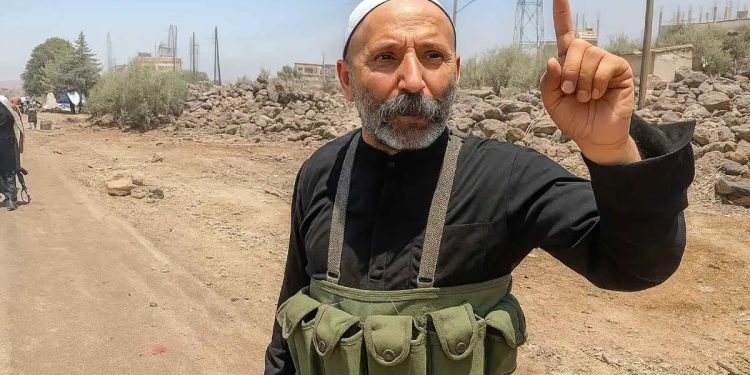 تكليف “مزيد خداج” قائداً عاماً لرجال الكرامة في السويداء