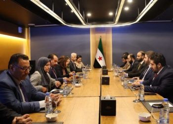 الحوار وتعزيز الثقة بين السوريين سبيل لحل القضايا والخلافات