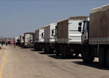 مسلحون يستهدفون قافلة إغاثة متجهة إلى السويداء