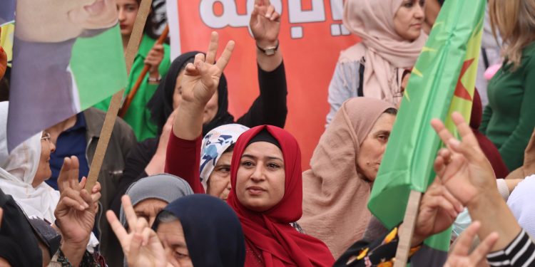 أنا لا أكتب عبثًا… “حبر الناجين لا يجف”