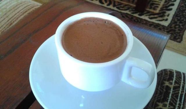 القهوة والترطيب.. هل تُعتبر من احتياجات الجسم اليوميّة من الماء؟