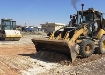 مشاريع خدمية قيد التنفيذ وأخرى بانتظار الاستكمال في عين عيسى