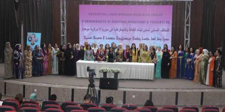 كونفرانس “التحالف النسائي”.. تعزيز النضال النسوي لبناء سوريا ديمقراطية