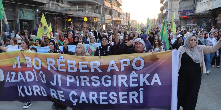 دور المرأة في ثورة 19 تموز ونضالها في تحقيق مستقبل سوريا ديمقراطية لا مركزية