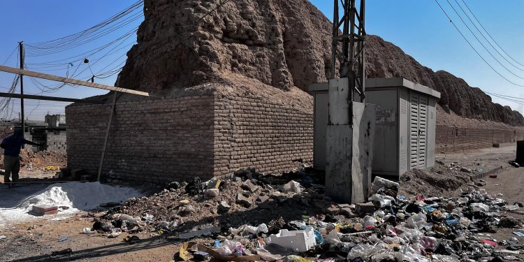 سور الرقة الأثري.. بين الإهمال والكارثة