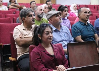“كومين رسم” خطوة طموحة لتنظيم الفن التشكيلي ودعم المواهب