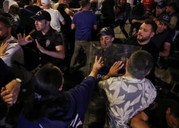 احتجاجات وتوتر أمني في إسطنبول