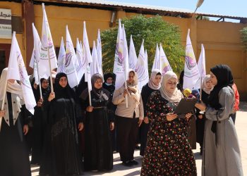 مجلس تجمع نساء زنوبيا في الطبقة يُطلق حملة لتعزيز دور المرأة في المجتمع