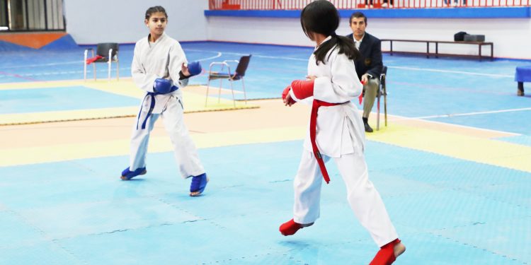 البطولة الأولى من نوعها للإناث للعبة الكاراتيه هذا العام
