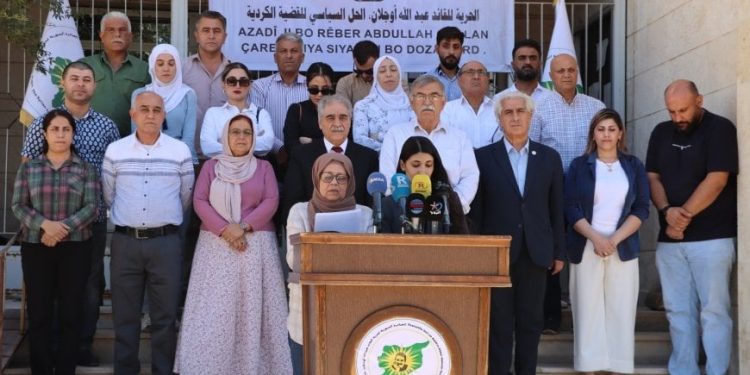 مطالب 2541 شخصية سوريّة ترغب بلقاء القائد عبد الله أوجلان تُسلّم للجهات المعنية