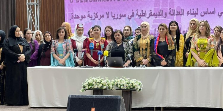النساء في مواجهة الإقصاء.. كونفرانس نساء شمال وشرق سوريا يفتح أفقاً جديداً لسوريا ديمقراطية