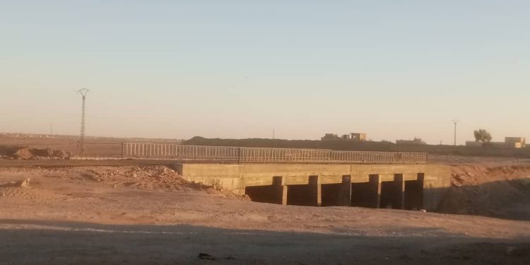 بعد ثلاثة أشهر من العمل.. الانتهاء من مشروع جسر العطالة في العريشة