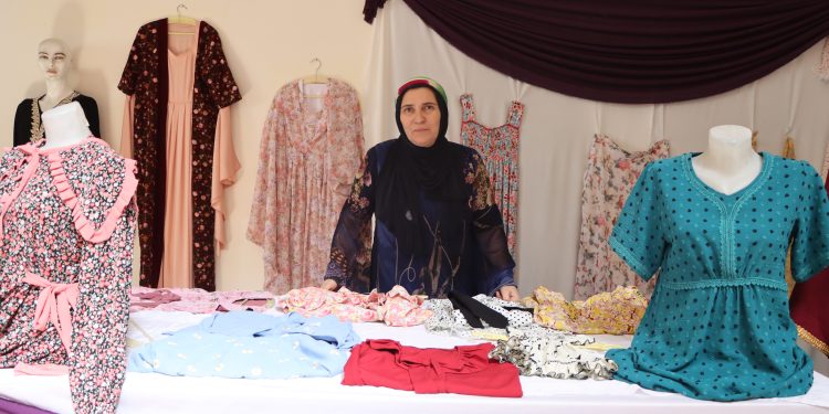 الحرف اليدوية والصناعات التقليدية في المنطقة.. إرث ثقافي وأداة التمكين الاقتصادي