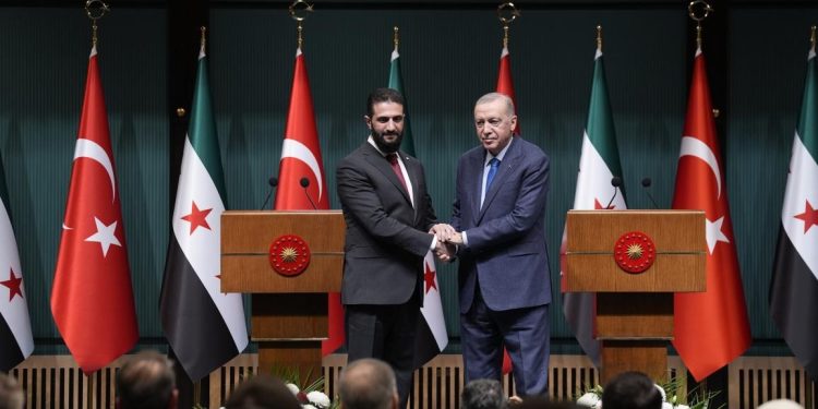 السلام الحقيقي بين الشعوب وليس مع الأنظمة