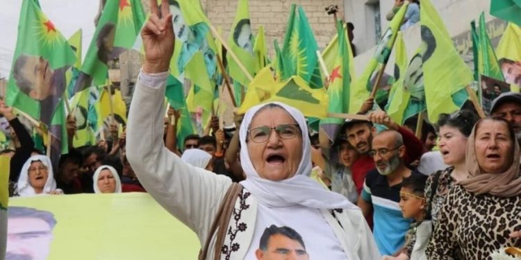 إداريات: مشروع القائد عبد الله أوجلان حجر الأساس لبناء شرق أوسط ديمقراطي