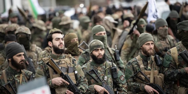 المسلحون الأجانب… يتخوّف منهم الغرب وتستثمرهم أنقرة