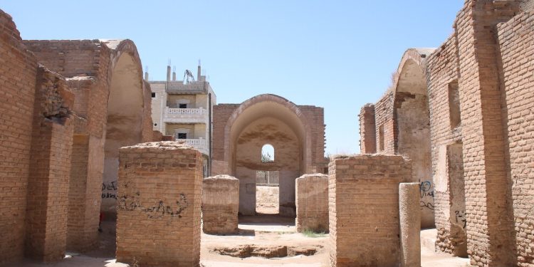 الرقة تستعيد عراقتها مع مشاريع ترميم تعيد الحياة إلى آثارها