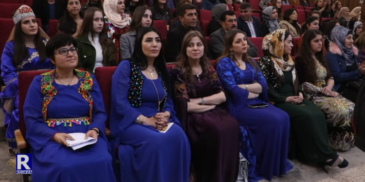 عضوات مؤتمر ستار: المرأة عماد السلام وإعادة الإعمار في سوريا