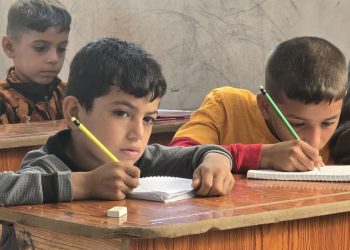 أطفال خارج نطاق التعليم في دير الزور والجهود الحثيثة لاستعادتهم  