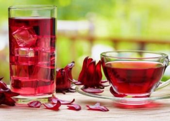 عشر فوائد مذهلة تجعل من شاي الكركديه “مشروبًا خارقًا”