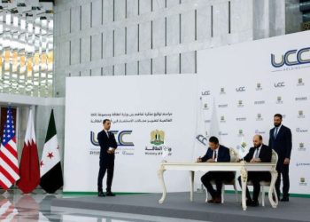 سوريا الجديدة… اقتصاد يُباع في بورصة الوهم وليرة تقترب من العدم