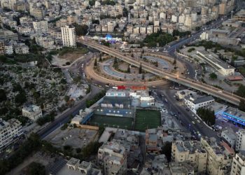 اتساع الفجوة بين الأجور وتكاليف المعيشة في الساحل السوري