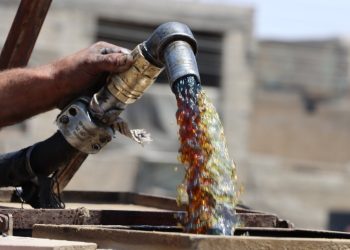 توزيع مازوت التدفئة في الطبقة.. 49,640 بطاقة للأهالي والملحق الإضافي قريباً
