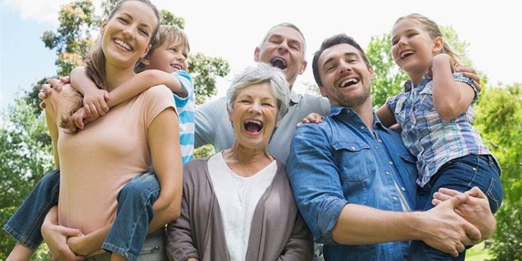 العنف ضد المرأة.. الحكاية تبدأ من البيت