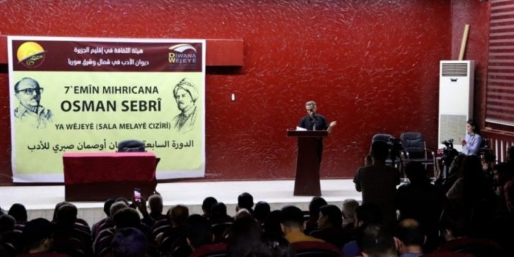 المسرح الكردي بين تراجيديا المشهد الثقافي وكوميديا الواقع  (مهرجان أوصمان صبري للأدب الثامن نموذجٌ)