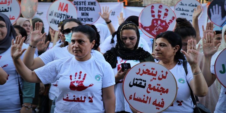 هدية الحمزة: كسر الصمت وتفعيل القوانين ضرورتان للحد من العنف ضد المرأة