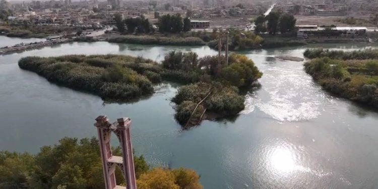دير الزور.. جوهرة الفرات النابضة بالتاريخ والنسيج المجتمعي الغني