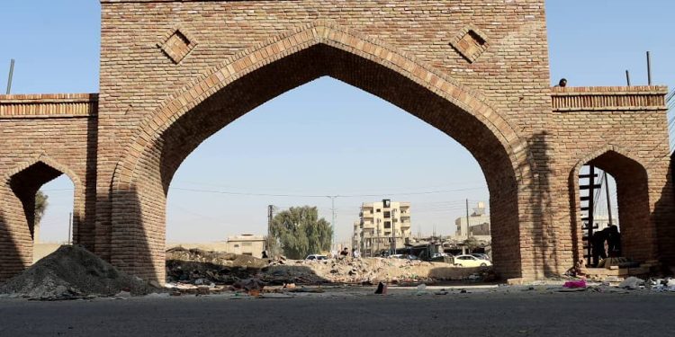 بوابة المنصور.. مشروع ثقافي يعيد الروح لسور الرقة الأثري