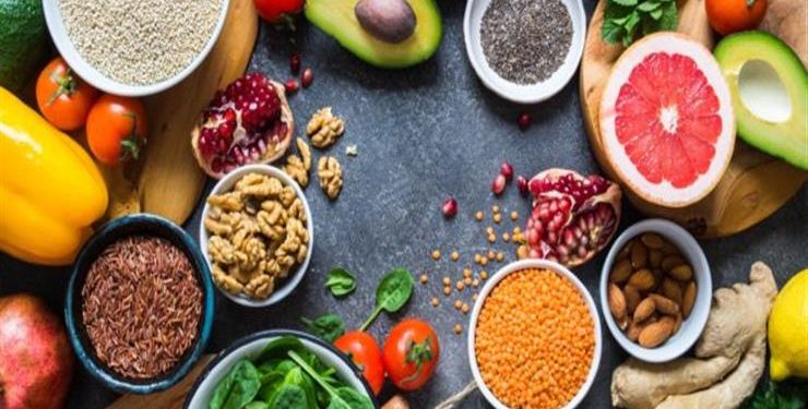عشرة أطعمة ومشروبات تساعد في علاج الكبد الدهني