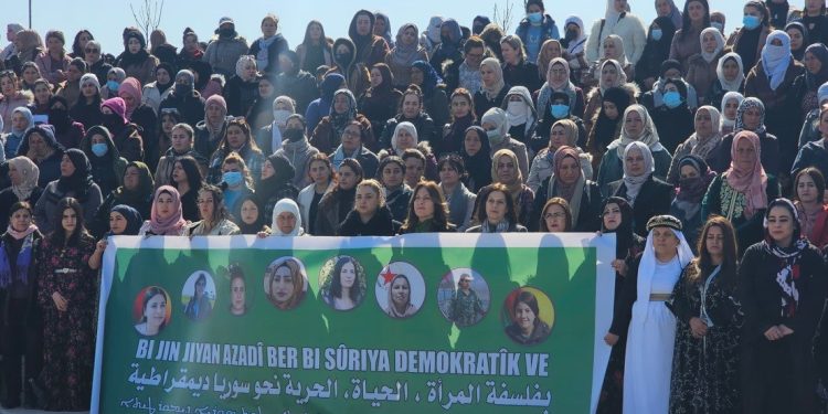 عفراء عباس: مؤتمر ستار منصة هامة لدعم قضايا النساء