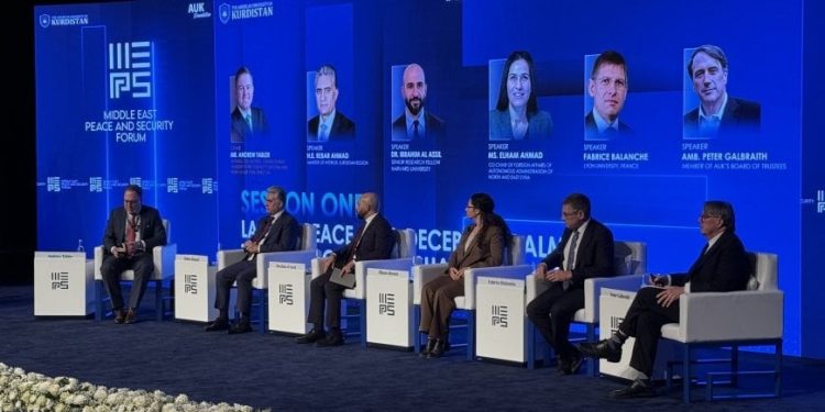 الحوار وتمكين المرأة أسس تحقيق السلام في الشرق الأوسط