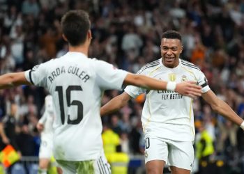 ريال مدريد يقسو على فالنسيا في عرضٍ كروي ممتع