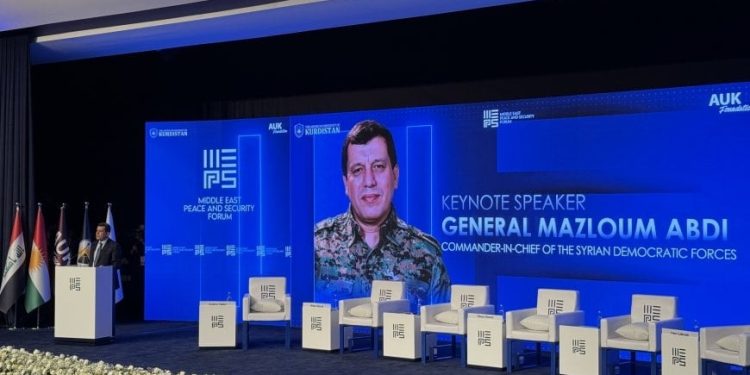 الكرد وصياغة السلام في سوريا الجديدة:  دراسة إعلامية في تحوّلات ما بعد اتفاق 10 آذار ومسار اللامركزية في الشرق الأوسط 2025