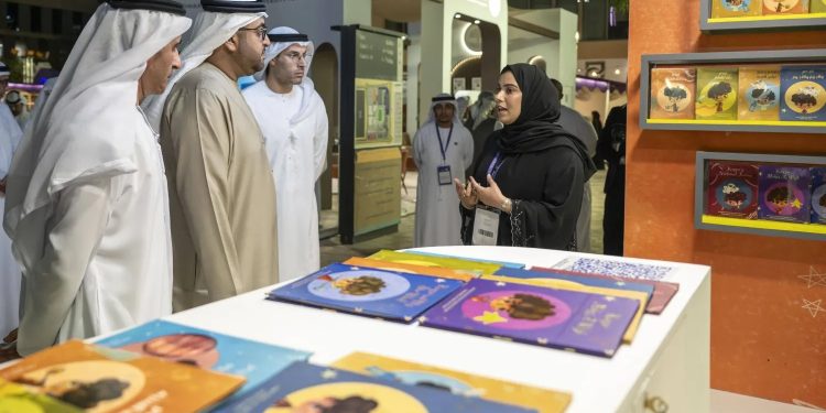 “مهرجان العين للكتاب”.. سعي لتمكين اللغة العربية وتشجيع الأدباء والمؤلفين