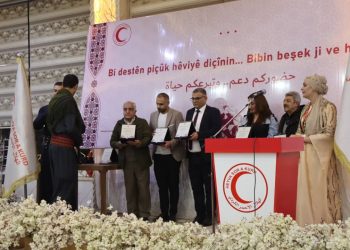 ‏حين يتحوّل الألم إلى إبداع… معرض خيري في قامشلو لدعم أطفال السرطان والتلاسيميا
