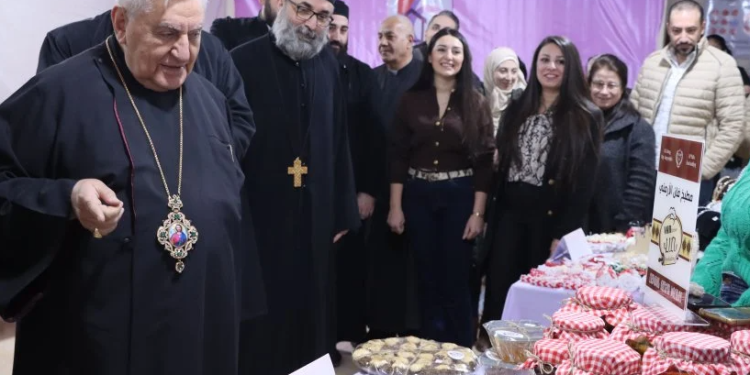 افتتاح معرض “لمسات نسائية بين الفن والإبداع” في قامشلو