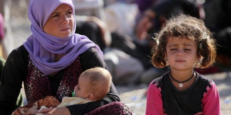 نساء دير الزور: إقصاء الأم السورية من الوصاية تعزيز هيمنة الرجل السلطوي