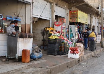 رغم التحديات والنواقص.. تحسن ملحوظ في “زور شمر” بعد عام من إشراف الإدارة الذاتية على المنطقة