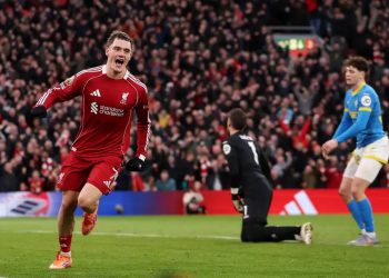 ليفربول يواصل انتعاشته بتخطي وولفرهامبتون