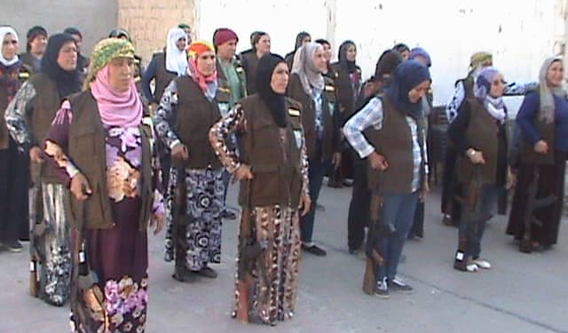 عضوات الحماية الجوهرية: الحماية دفاع مشروع عن الهوية والوجود