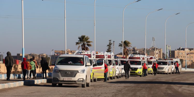  100 جريح وشهيدان في أول قافلة من الشيخ مقصود والأشرفية