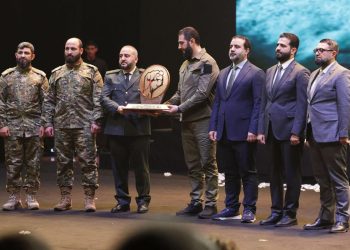 جدلية الاستبداد القومي والديني المزدوج.. سوريا أنموذجاً